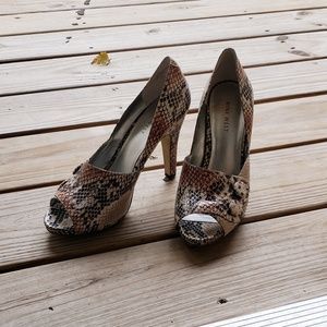 Nine West Tinao Naturale Leather Peep Toe Heel